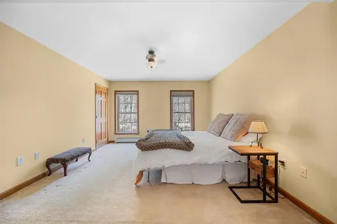 83 Notch Road Middlesex VT 05602