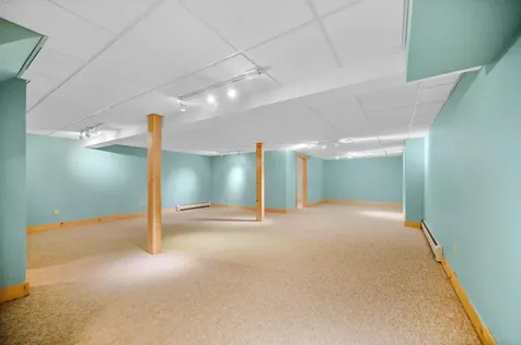 83 Notch Road Middlesex VT 05602