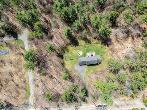 83 Notch Road Middlesex VT 05602