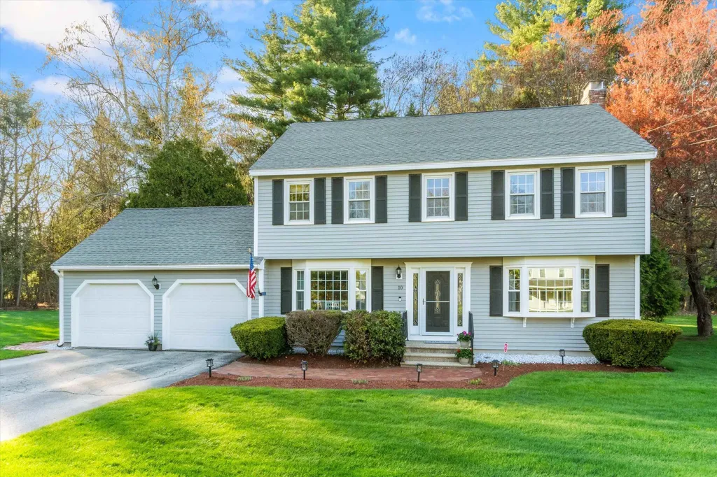 10 Plaza Avenue Hudson NH 03051