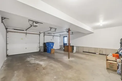 16 Hunter Mill Way Londonderry NH 03053