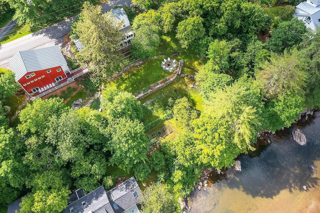 11 College Hill Road Woodstock VT 05091