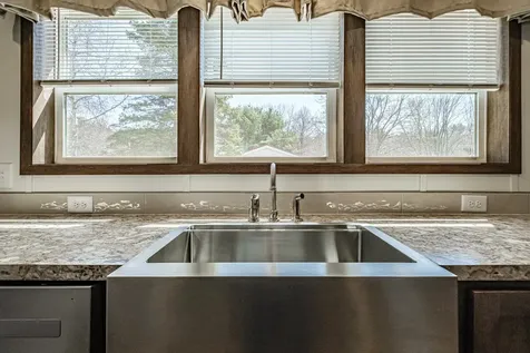 6 Dockside Lane Rochester NH 03867