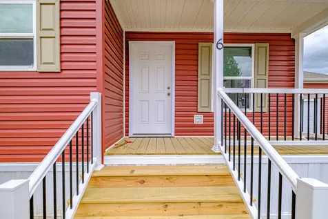 6 Dockside Lane Rochester NH 03867