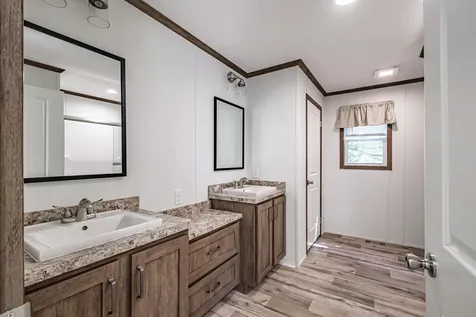 6 Dockside Lane Rochester NH 03867