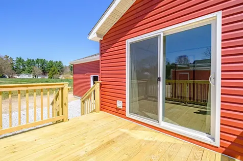 6 Dockside Lane Rochester NH 03867