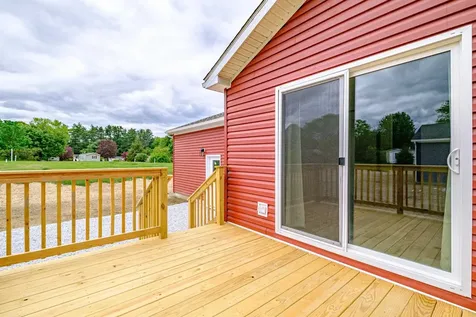 6 Dockside Lane Rochester NH 03867
