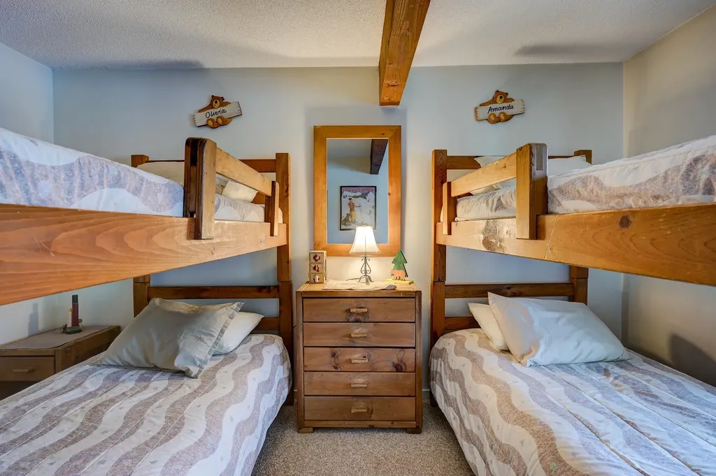 4D Seasons At Attitash Road Bartlett NH 03812