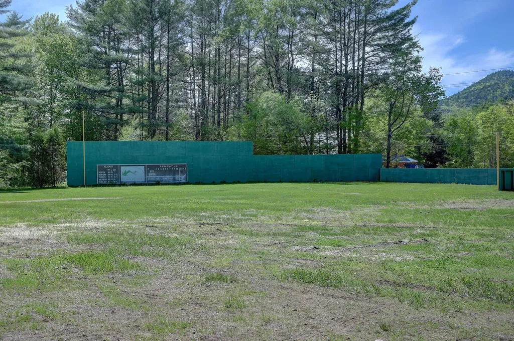 4D Seasons At Attitash Road Bartlett NH 03812