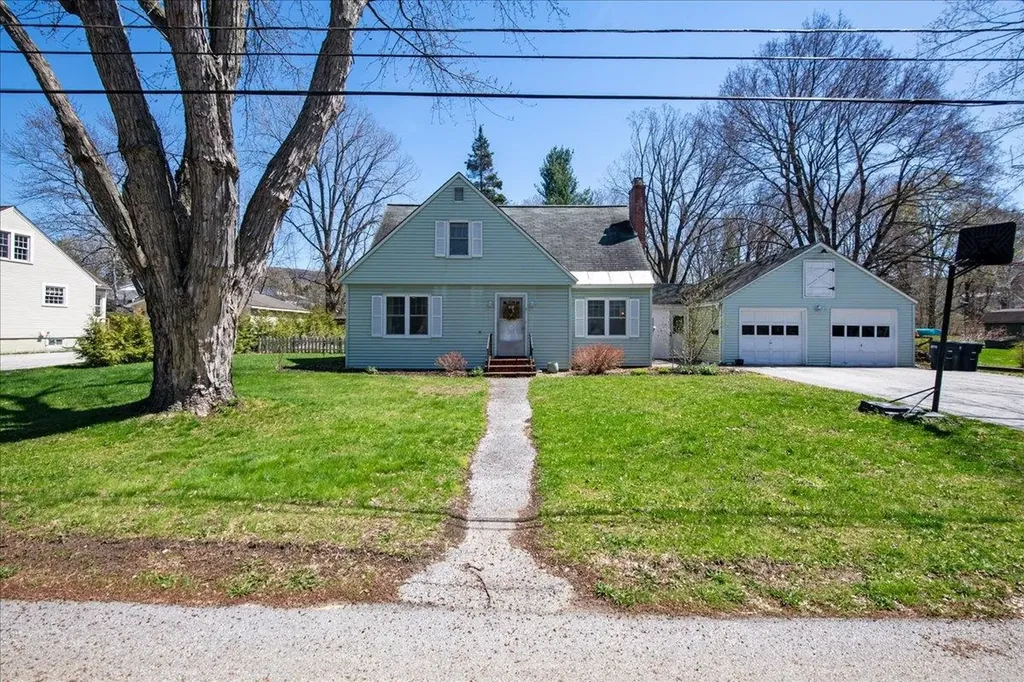 7 Quintin Court St. Albans City VT 05478