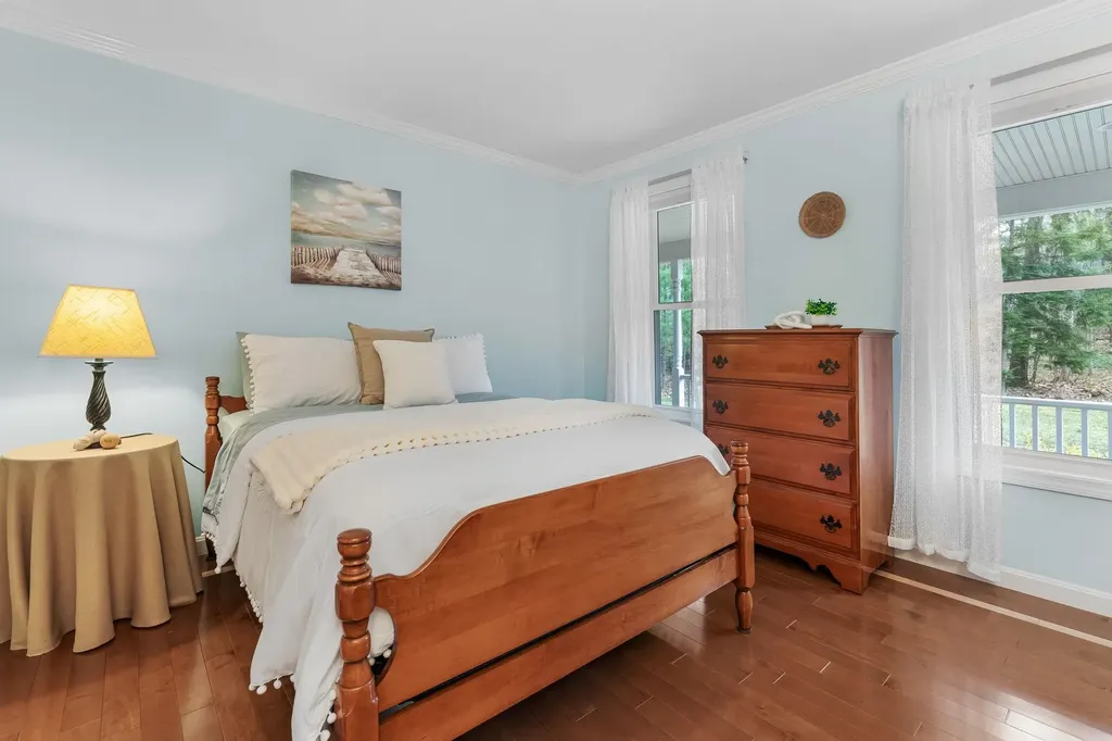17 Mosher Drive Brookline NH 03033