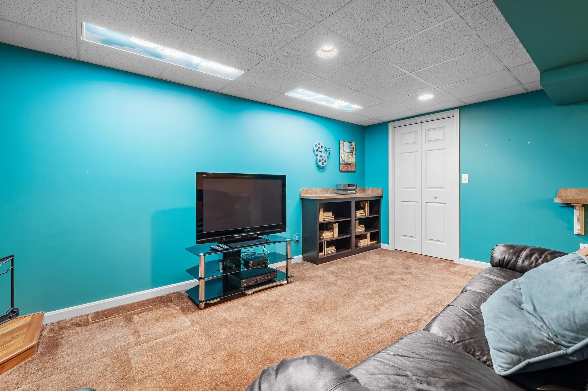 17 Mosher Drive Brookline NH 03033