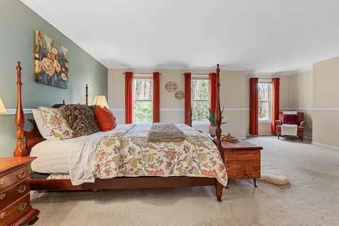 17 Mosher Drive Brookline NH 03033