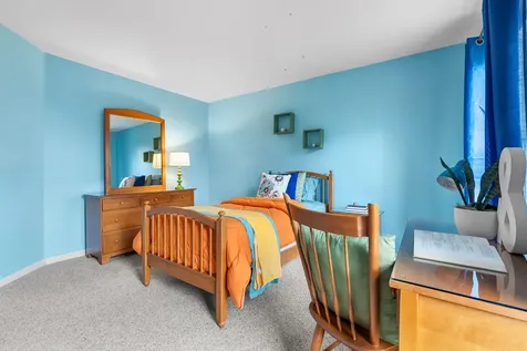 17 Mosher Drive Brookline NH 03033