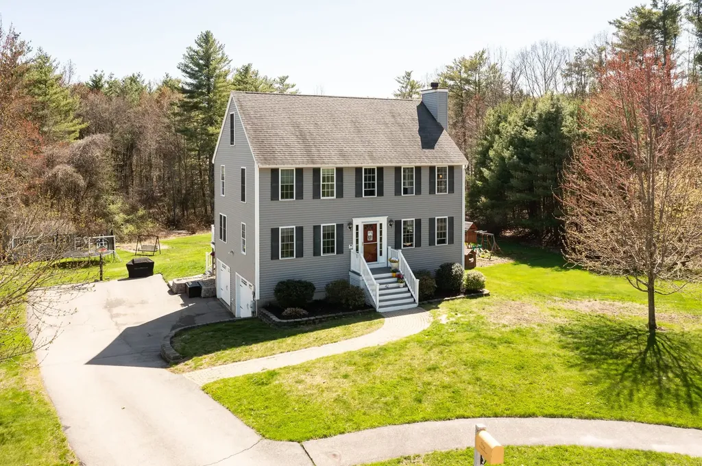 42 Taylor Road Dover NH 03820