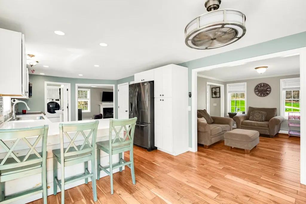 42 Taylor Road Dover NH 03820