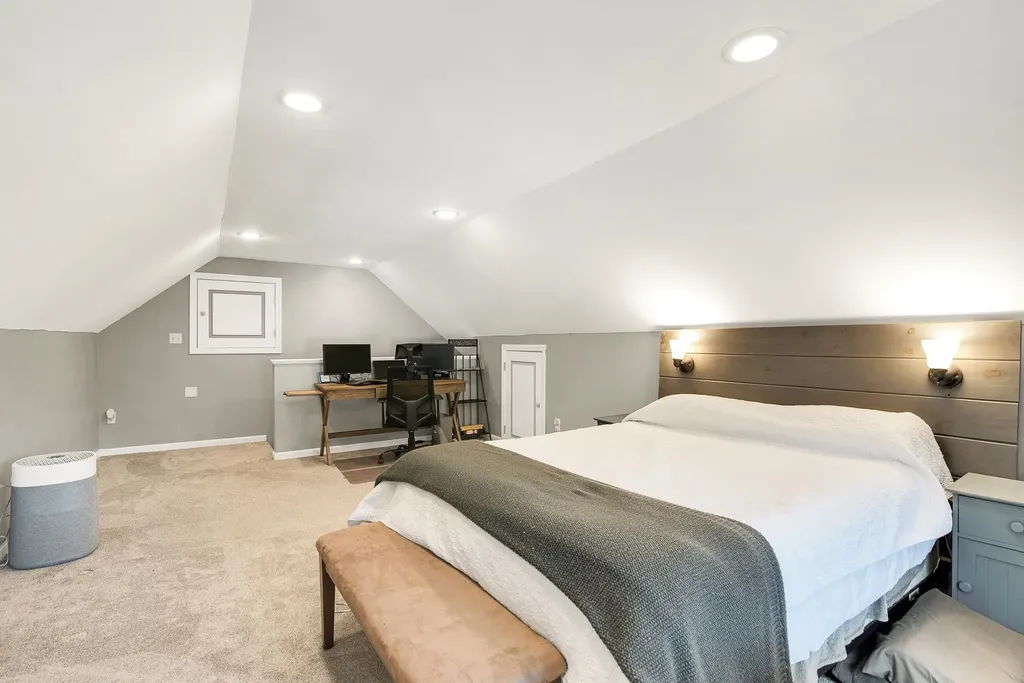 42 Taylor Road Dover NH 03820