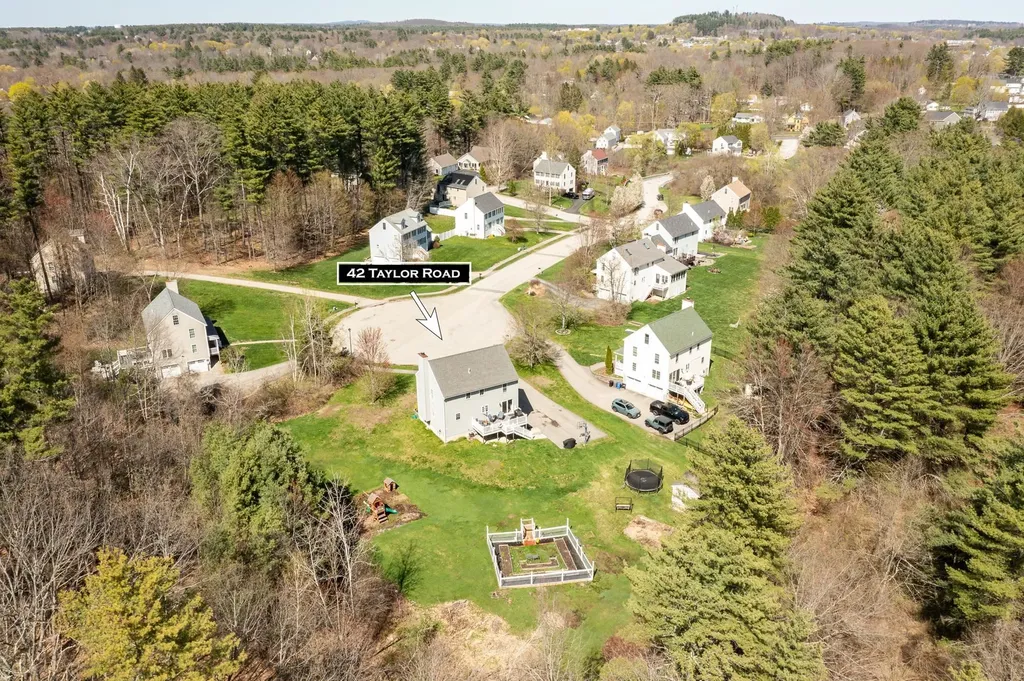 42 Taylor Road Dover NH 03820