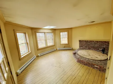 110 Pearson Hill Road Webster NH 03303