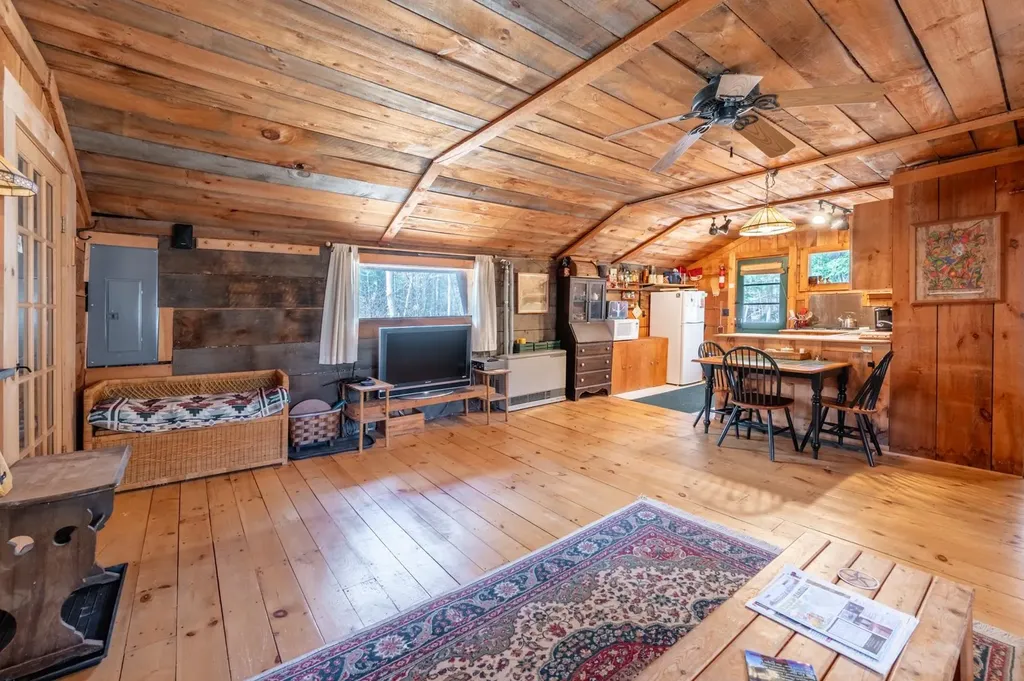 292 Baker Road Sutton NH 03260