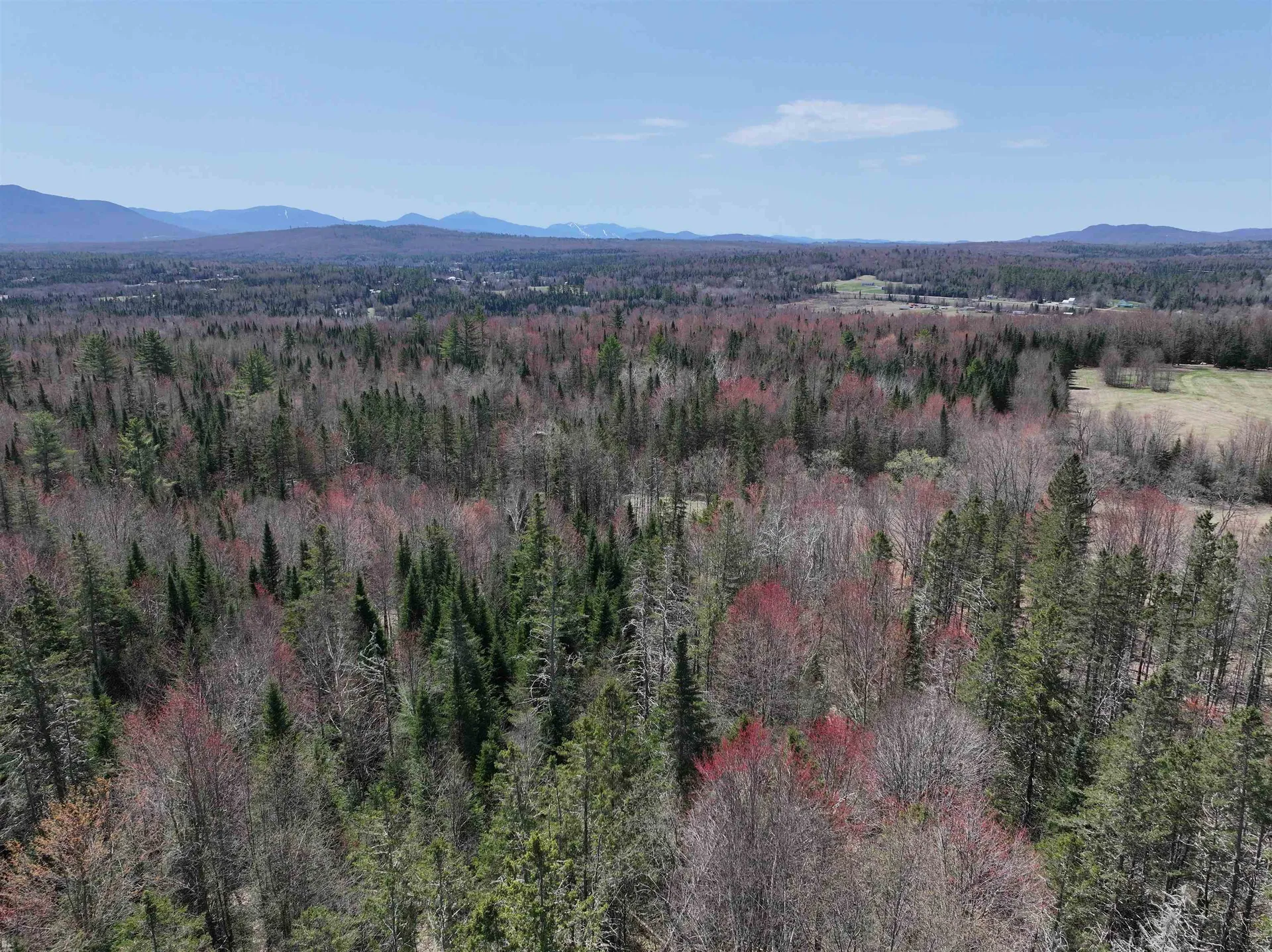 435 North Road Lancaster NH 03584