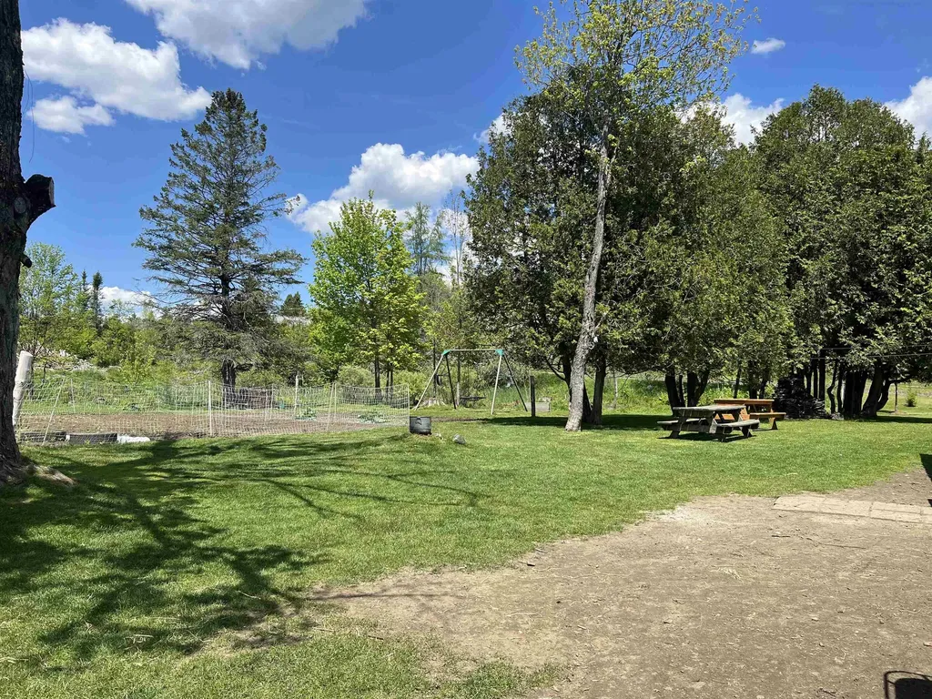 457 The Bend Road Greensboro VT 05842