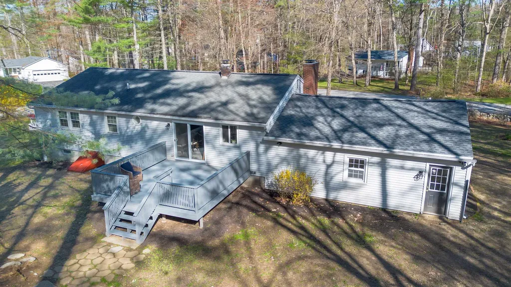 32 Valleyview Drive Merrimack NH 03054