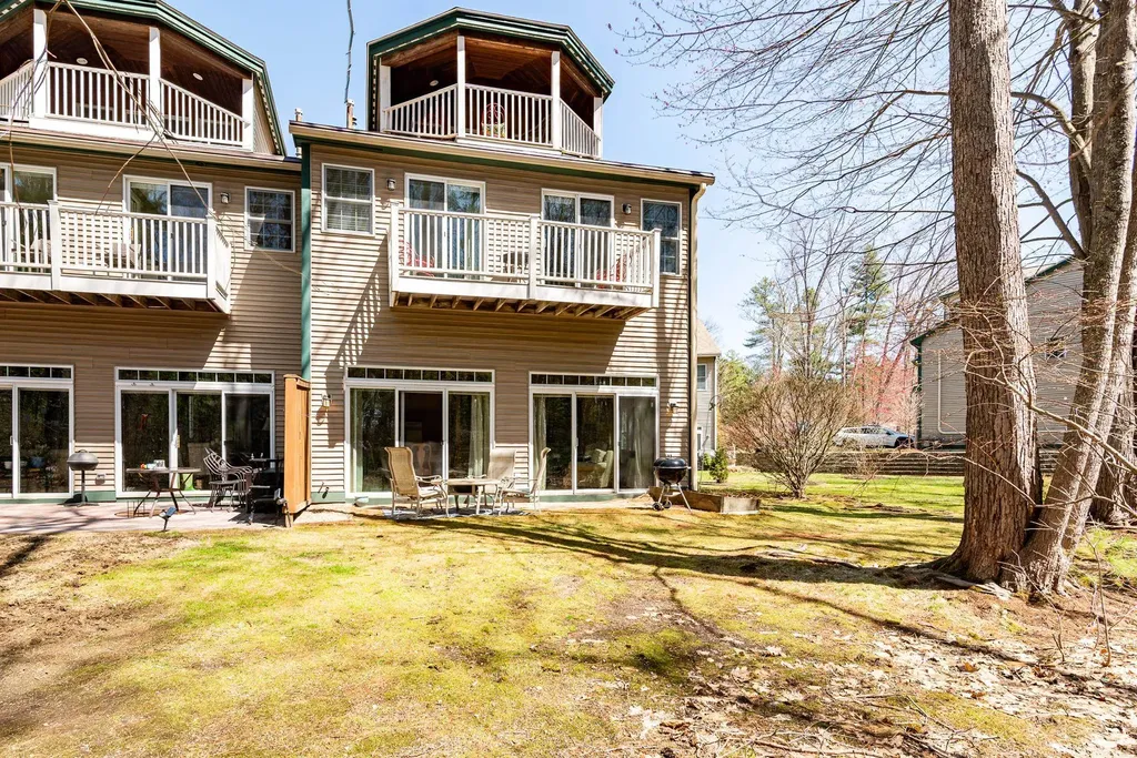 55 Clearwater Drive Dover NH 03820