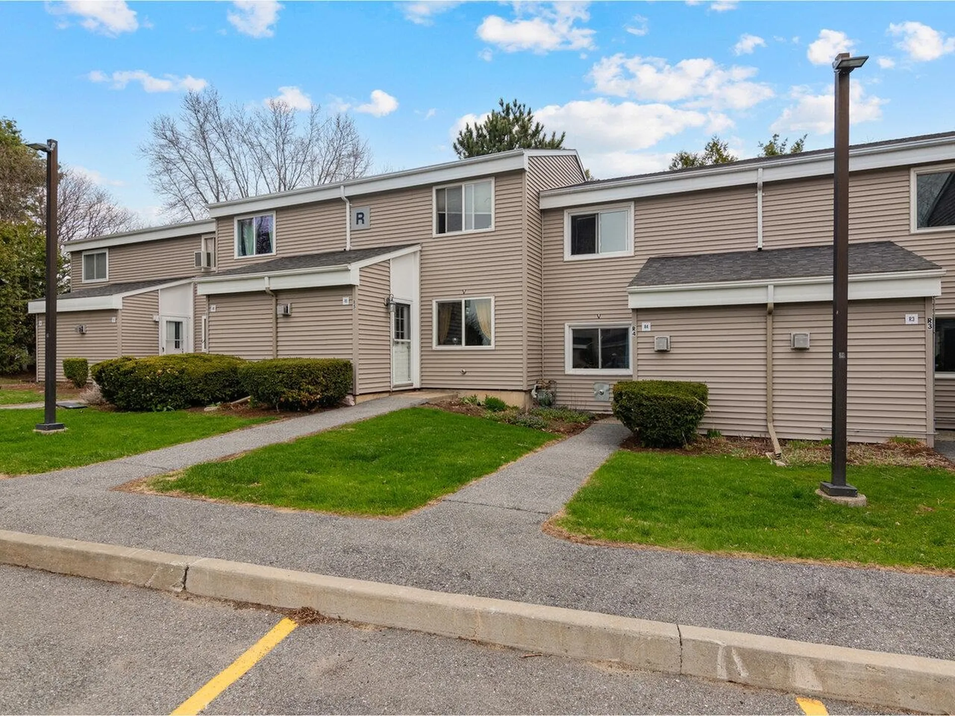 R4 Grandview Drive South Burlington VT 05403