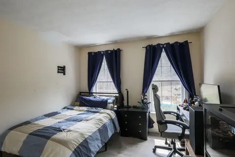 18 Prospect Road Deerfield NH 03037