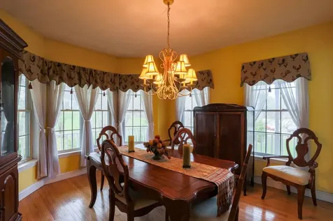 18 Prospect Road Deerfield NH 03037