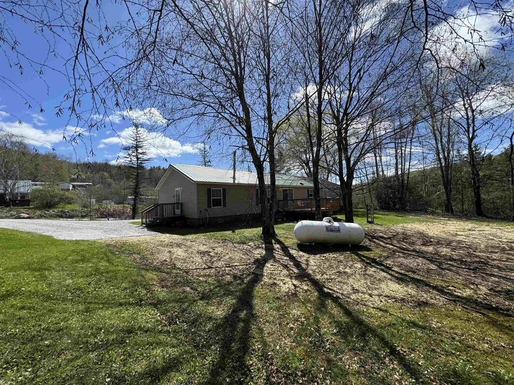 1817 Scottsville Road Danby VT 05739