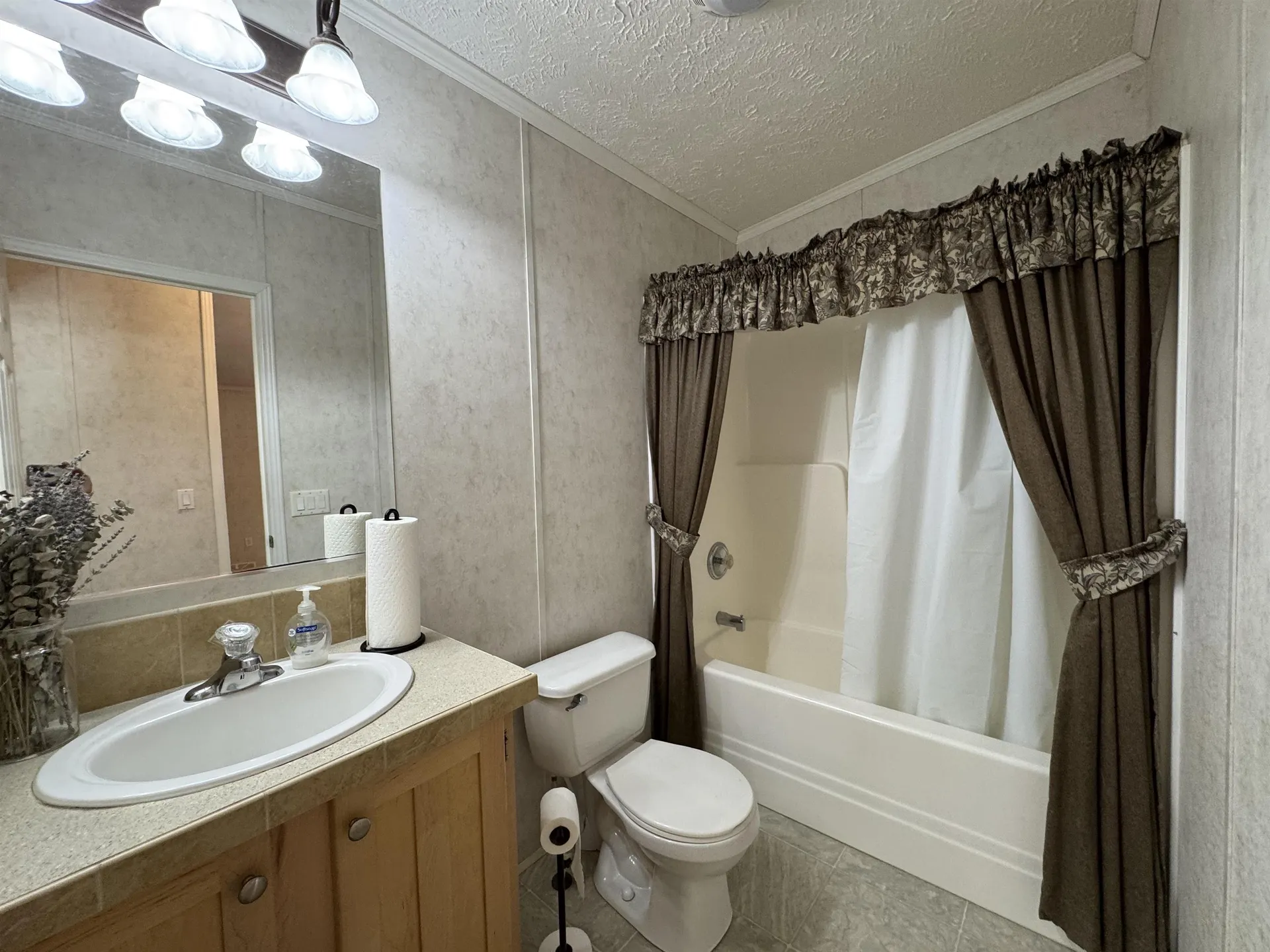 1817 Scottsville Road Danby VT 05739