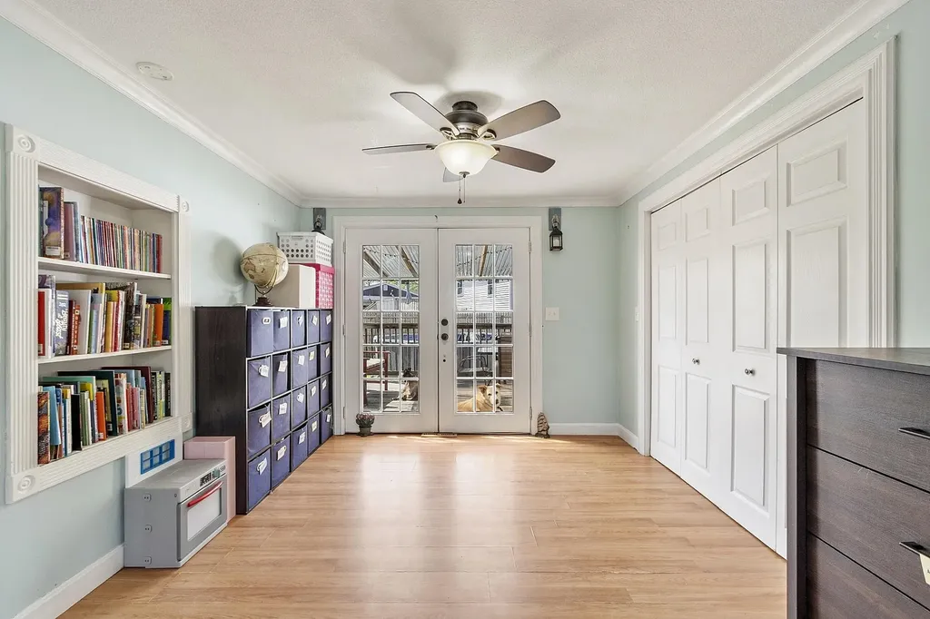 5 Bulova Drive Nashua NH 03060