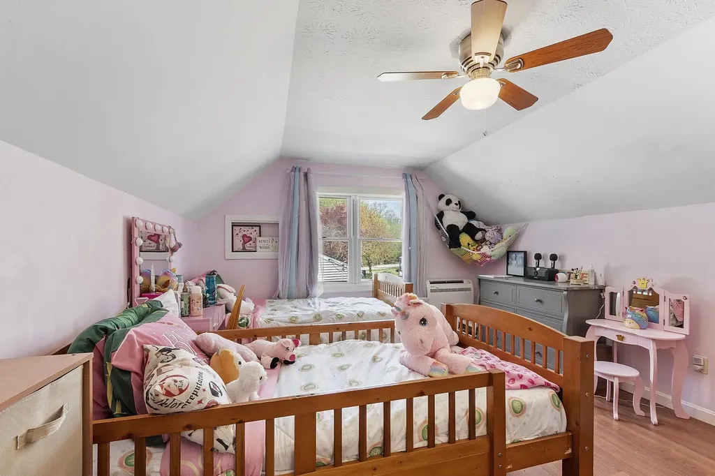 5 Bulova Drive Nashua NH 03060