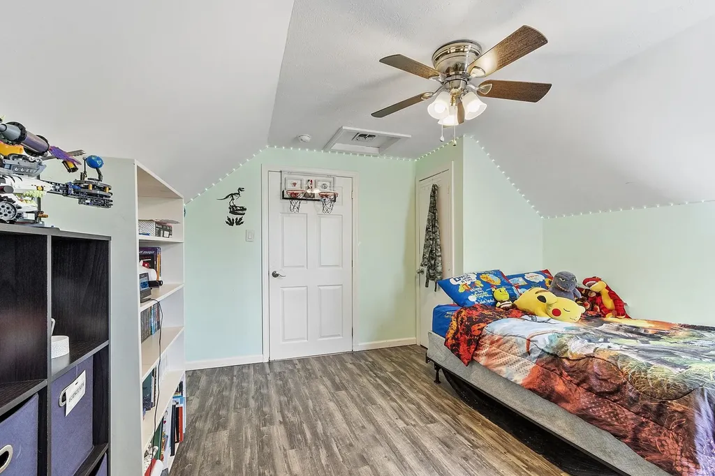 5 Bulova Drive Nashua NH 03060