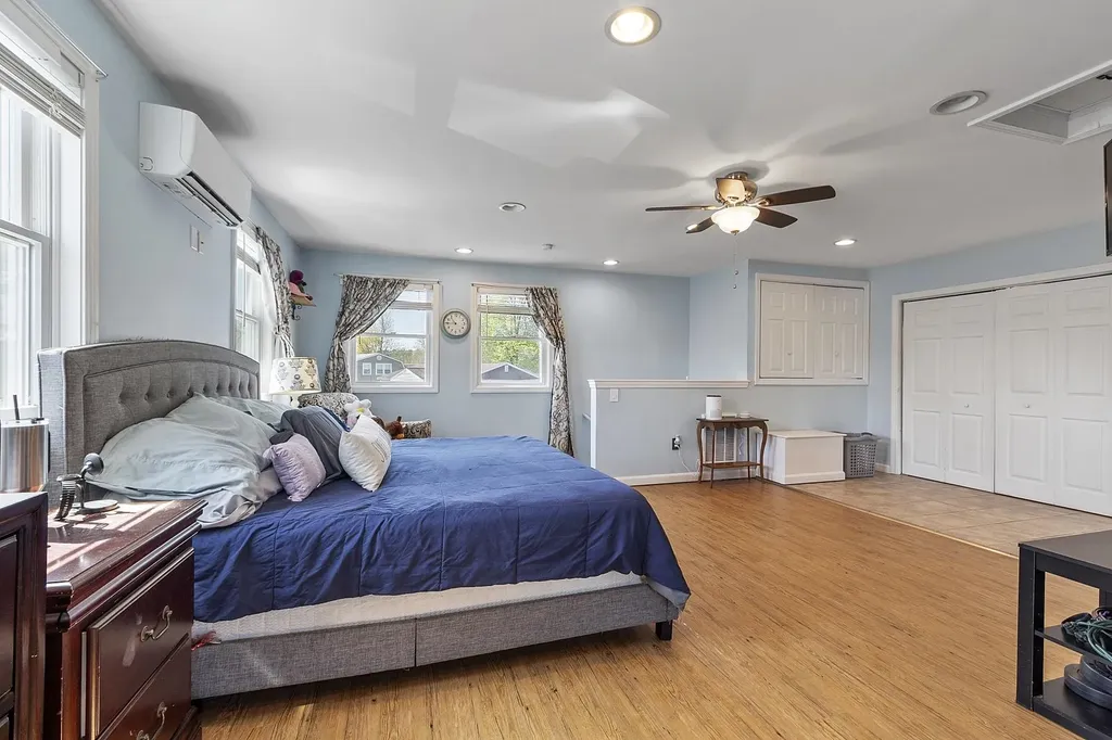 5 Bulova Drive Nashua NH 03060
