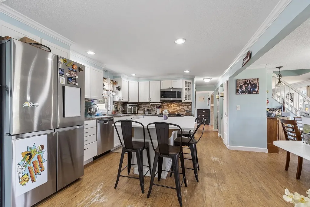 5 Bulova Drive Nashua NH 03060