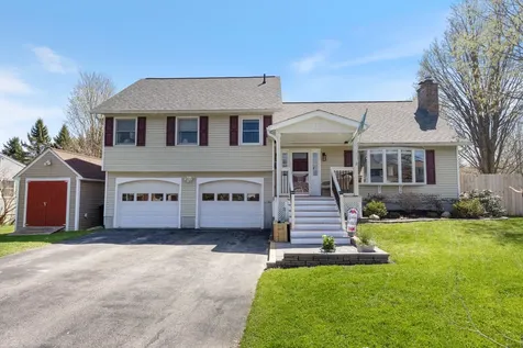 2 Woodland Place South Burlington VT 05403