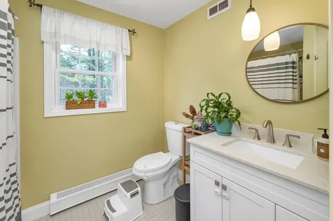 34 Copper Lane Rochester NH 03868
