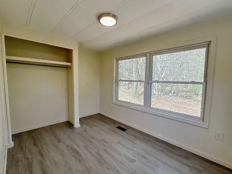 37 Fiske Place Claremont NH 03743