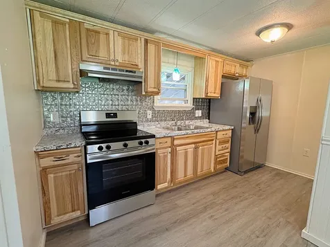 37 Fiske Place Claremont NH 03743