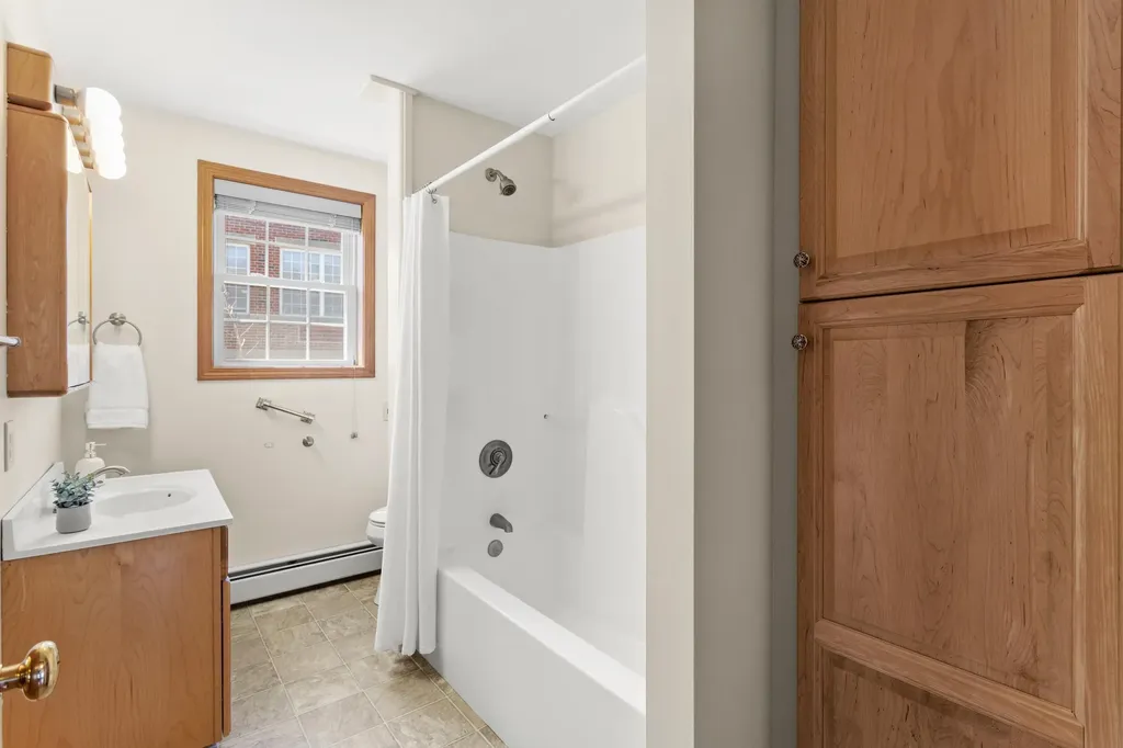 85 Winnacunnet Road Hampton NH 03842