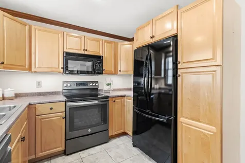 85 Winnacunnet Road Hampton NH 03842