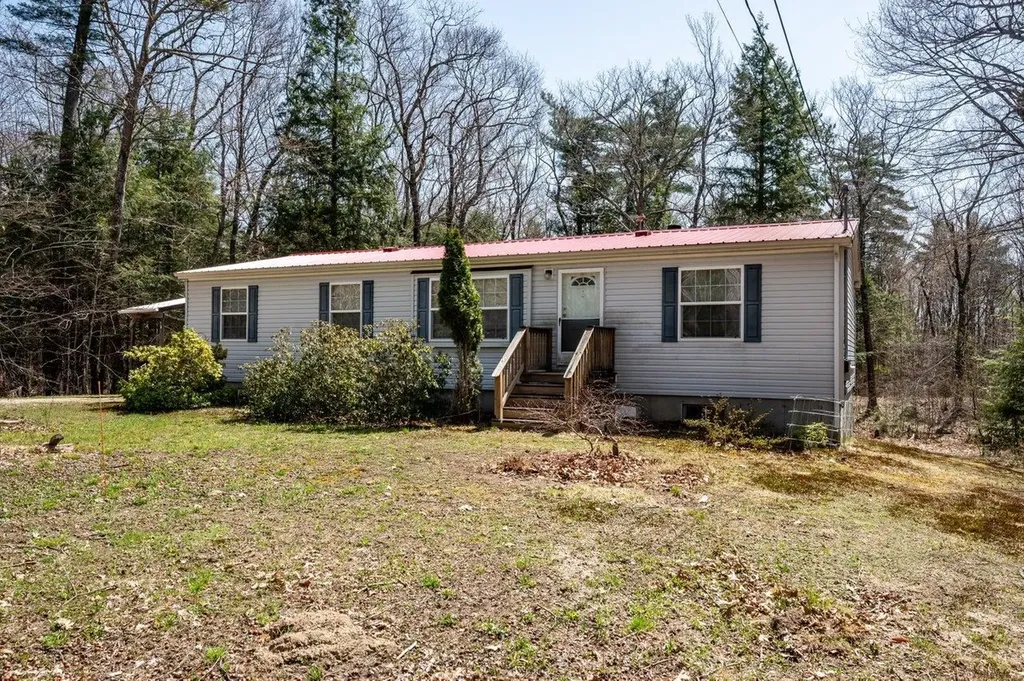 53 Pheasant Drive Middleton NH 03887