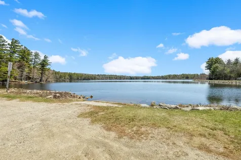 6 Brienne Road New Durham NH 03855