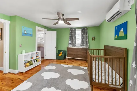 6 Summit Drive Hooksett NH 03106-1526