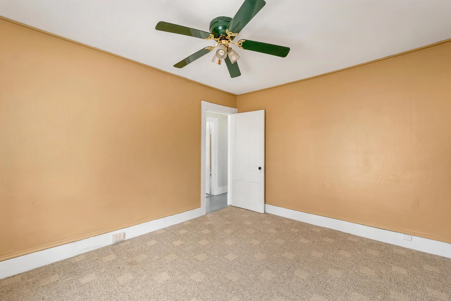 1311 Village Road Madison NH 03875