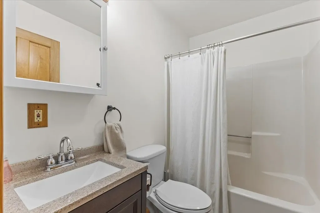 29 Talcott Road Fairfax VT 05454