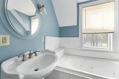 1311 Village Road Madison NH 03875